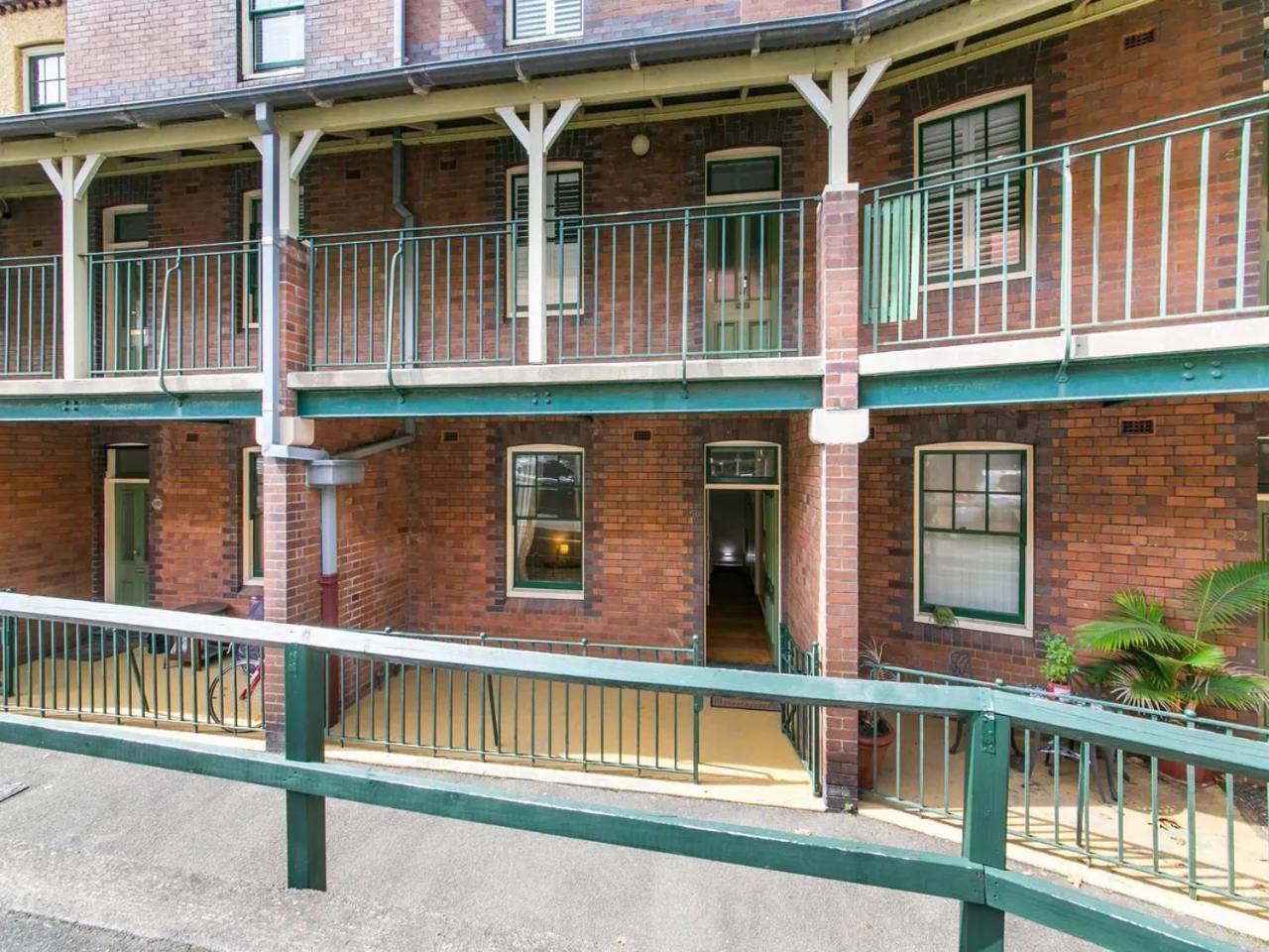 Discover The Rocks - Historical Terrace House Sydney Exteriér fotografie